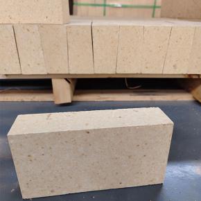 HIGH ALUMINA REFRACTORY BRICK